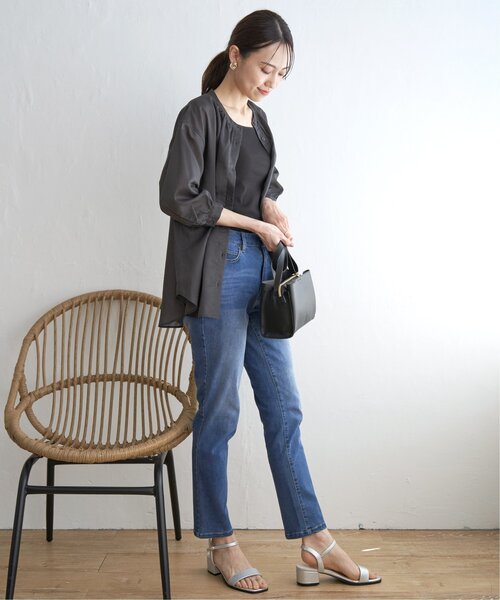 ikka(イッカ)の「シアストライプバンドカラーシャツ(シャツ/ブラウス・レディース・チャコール/ブルー系/ベージュ・M/L/S)」の13枚目の写真