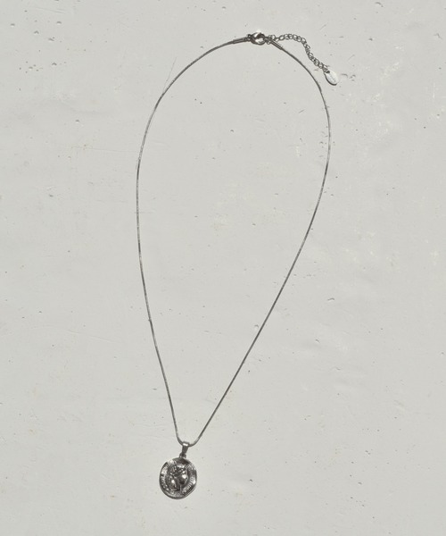 GOLDY（ゴールディ）の「【金属アレルギー軽減】コイン × スネーク チェーン ステンレス ネックレス（ネックレス・レディース・ゴールド/シルバー・FREE）」の13枚目の写真