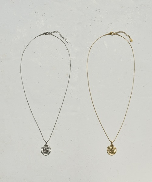 GOLDY（ゴールディ）の「【金属アレルギー軽減】コイン × スネーク チェーン ステンレス ネックレス（ネックレス・レディース・ゴールド/シルバー・FREE）」の8枚目の写真