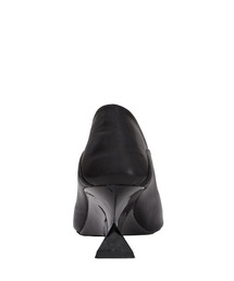 Ameri（アメリ）の「CONSTRUCTIVE HEEL BABOUCHE（パンプス）」 - WEAR