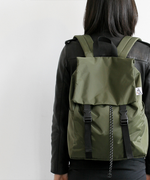 Drifter(ドリフター)の「FIELD SACK/フィールドサック(バックパック/リュック・メンズ・グリーン/タン/ネイビー/ブラック/ホワイト/ロイヤルブルー/カーキブラウン/グレー・FREE)」の1枚目の写真