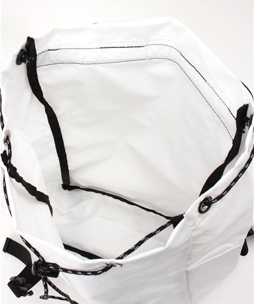 Drifter(ドリフター)の「FIELD SACK/フィールドサック(バックパック/リュック・メンズ・グリーン/タン/ネイビー/ブラック/ホワイト/ロイヤルブルー/カーキブラウン/グレー・FREE)」の10枚目の写真