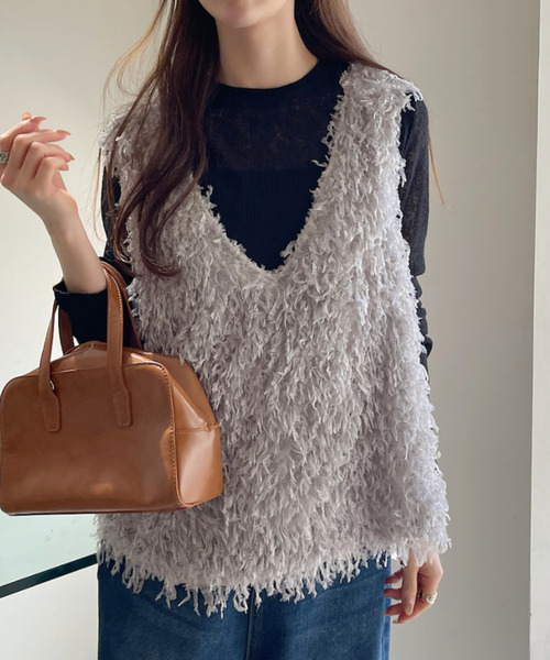 Eclat one（エクラワン）の「【Eclat one】フリンジ ベストトップス（ベスト・レディース・ブラック/ベージュ/ライトグレー/ライトブルー・FREE）」の14枚目の写真