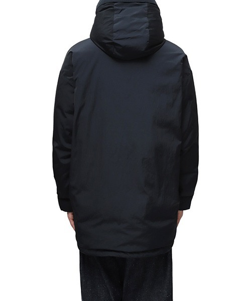 PORTER CLASSIC（ポータークラシック）の「PORTER CLASSIC / ポータークラシック：SHEEN NYLON DOWN JACKET：PC-015-2457[COR]（ダウンジャケット/コート・メンズ・ブラック・3）」の4枚目の写真