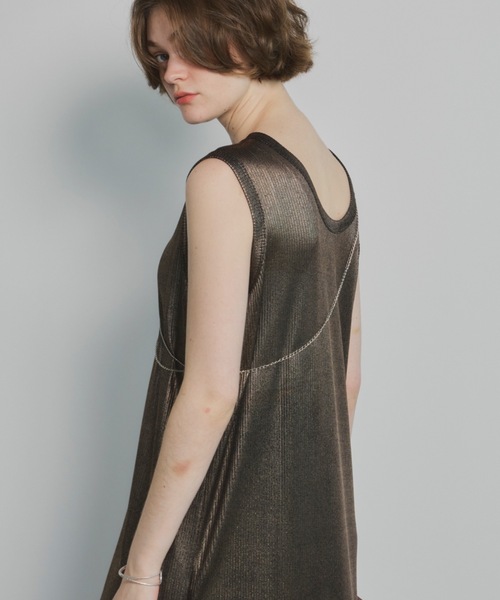 Unitage（ユニテージ）の「メタリックノースリーブシアーOP（ワンピース・レディース・ブラック/ゴールド・FREE）」の9枚目の写真