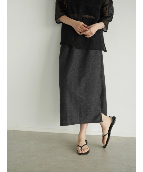 FIKA.(フィーカ)の「Flower jocquard skirt(スカート・レディース・ベージュ/チャコール・MEDIUM)」の1枚目の写真
