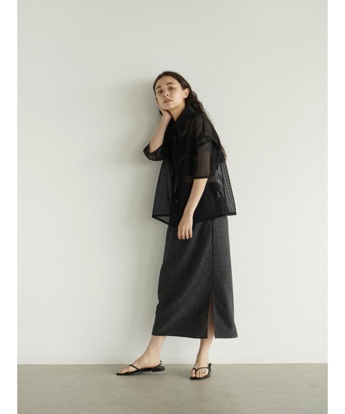 FIKA.(フィーカ)の「Flower jocquard skirt(スカート・レディース・ベージュ/チャコール・MEDIUM)」の8枚目の写真
