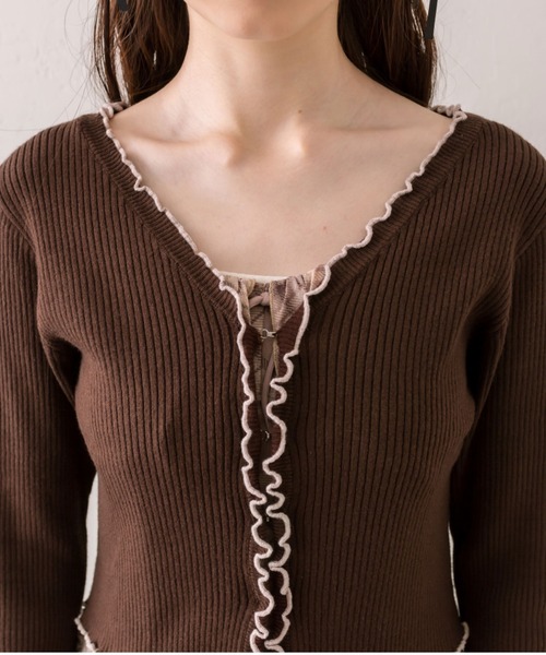 OLIVE des OLIVE（オリーブデオリーブ）の「配色メロウピタカーデ（カーディガン/ボレロ・レディース・ブラウン/ブラック/サックスブルー/オフホワイト・FREE）」の5枚目の写真