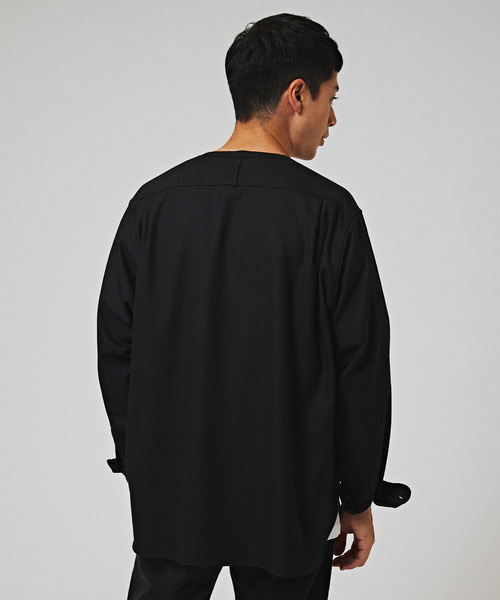 EDIFICE（エディフィス）の「2WAY ストレッチ ウール Vネックシャツ（シャツ/ブラウス・メンズ・ブラック/ネイビー/ブラウン・SMALL/MEDIUM/LARGE）」の9枚目の写真