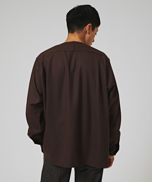 EDIFICE（エディフィス）の「2WAY ストレッチ ウール Vネックシャツ（シャツ/ブラウス・メンズ・ブラック/ネイビー/ブラウン・SMALL/MEDIUM/LARGE）」の17枚目の写真