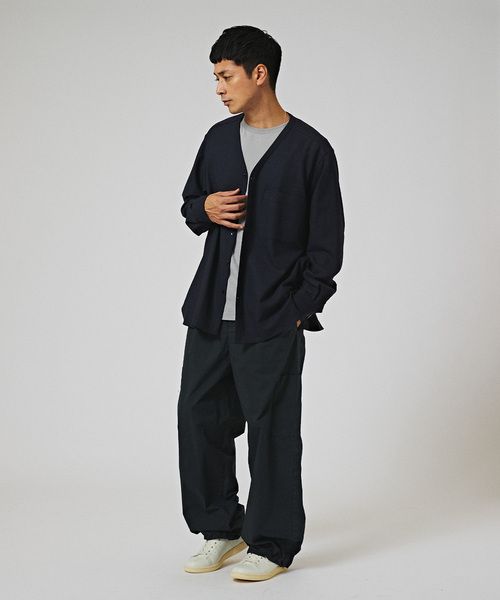 EDIFICE（エディフィス）の「2WAY ストレッチ ウール Vネックシャツ（シャツ/ブラウス・メンズ・ブラック/ネイビー/ブラウン・SMALL/MEDIUM/LARGE）」の20枚目の写真