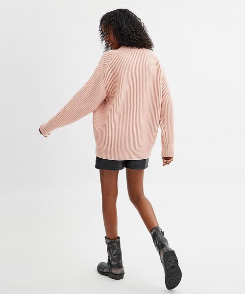 COACH（コーチ）の「クルーネック ボウ セーター・リサイクル ウール（ニット/セーター・レディース・ピンク系その他・MEDIUM/SMALL/X-SMALL/XX-SMALL/LARGE/X-LARGE）」の4枚目の写真