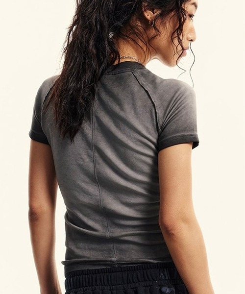 DEFLEXTION（ディフレクション）の「【DEFLEXTION / ディフレクション】Gradation T-shirt / グラデーションTシャツ（Tシャツ/カットソー・レディース・パープル/ブラック・FREE）」の7枚目の写真