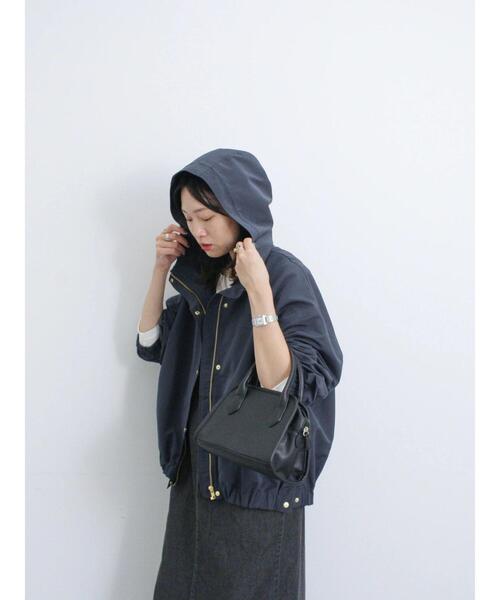 Samansa Mos2 blue(サマンサモスモスブルー)の「撥水マウンテンパーカー(ブルゾン・レディース・カーキ/チャコールグレー/パープル・F)」の8枚目の写真