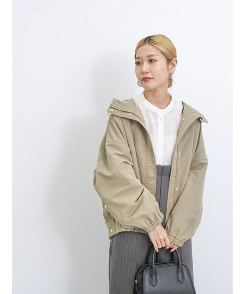 Samansa Mos2 blue(サマンサモスモスブルー)の「撥水マウンテンパーカー(ブルゾン・レディース・カーキ/チャコールグレー/パープル・F)」の15枚目の写真