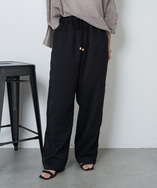 Jena espace merveilleux(ジェナ エスパスメルヴェイユ)の「パイピングイージーパンツ(その他パンツ・レディース・ベージュ/ブラック/カーキ・FREE)」の8枚目の写真