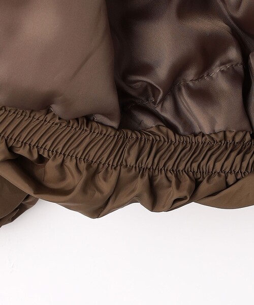 UNIVERSAL OVERALL（ユニバーサルオーバーオール）の「【別注】＜UNIVERSAL OVERALL＞コーデュロイ パファージャケット / キッズ 140cm-160cm（ブルゾン・キッズ・オリーブ/ブラック・L(160cm)/M(140-150cm)）」の12枚目の写真