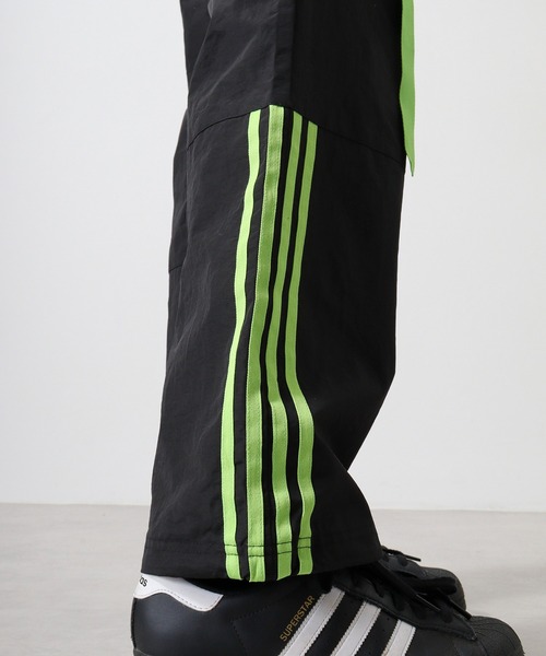 BAY CREST(ベイクレスト)の「Cyber nylon pants / サイバー切替ナイロンパンツ unisex(その他パンツ・メンズ・ホワイト×ブラック/ブラック×グリーン/ブラック×ホワイト・M/L)」の15枚目の写真
