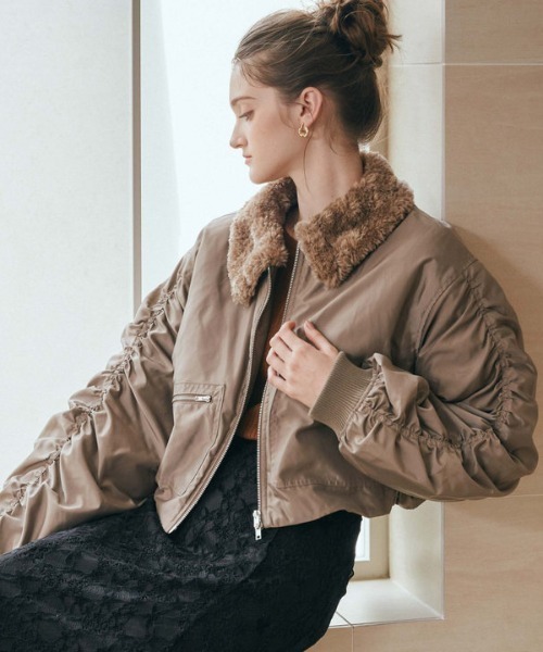 archives（アルシーヴ）の「２ｗａｙボアカラーＭＡ１（MA-1・レディース・モカ/アイボリー/ブラック・MEDIUM）」の18枚目の写真