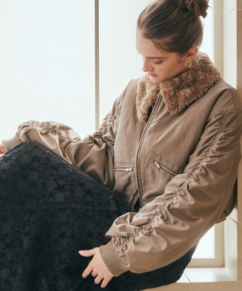 archives（アルシーヴ）の「２ｗａｙボアカラーＭＡ１（MA-1・レディース・モカ/アイボリー/ブラック・MEDIUM）」の19枚目の写真