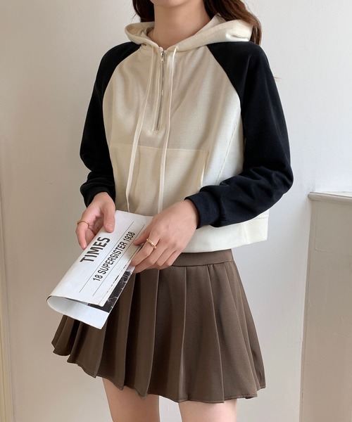 SHEPP(シープ)の「ハーフジップラグランフードパーカー(パーカー・レディース・アイボリー/ブラック/グレー・XXL/XL/M/L)」の6枚目の写真