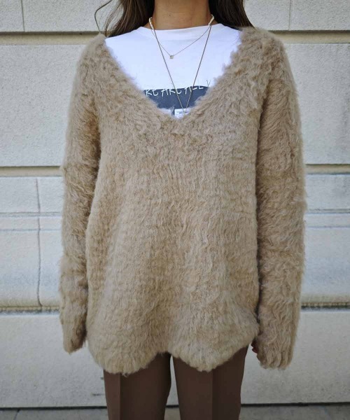 esutoreja（エストレジャ）の「Vネックモヘアニット（ニット/セーター・レディース・ベージュ/ブルー/チャコール・FREE）」の11枚目の写真