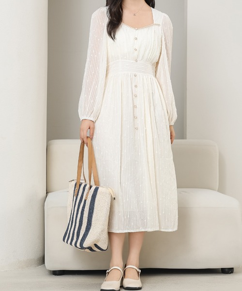 Lace Ladies(レースレディース)の「パフスリーブ スクエアVネック パール ボタン ワンピース(ワンピース・レディース・アイボリー・S/M/L/XL)」の6枚目の写真