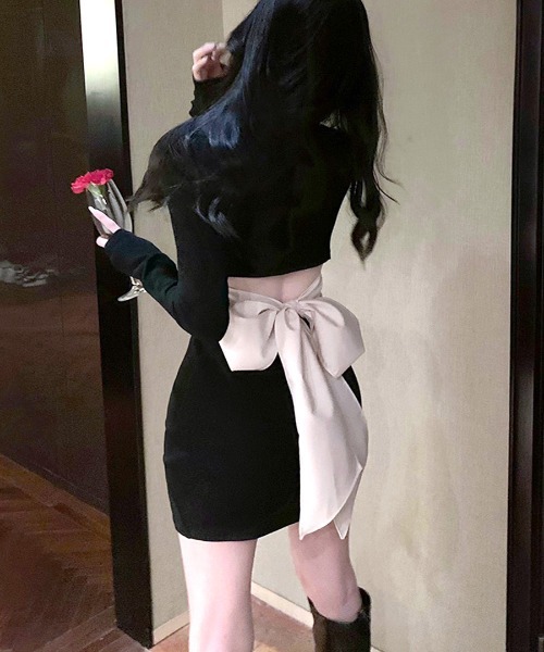 REMUR(レミュール)の「BACKリボン付きミニワンピース(ワンピース・レディース・ブラック・M/L/S)」の8枚目の写真