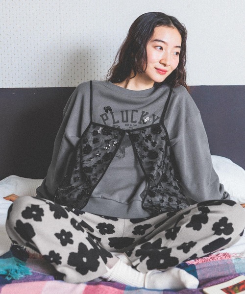 niko and...(ニコアンド)の「2WAYスパンコールキャミソール(キャミソール・レディース・ブラック/アイボリー・FREE)」の5枚目の写真