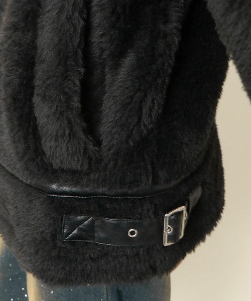 GORGE（ゴージ）の「ボアオーバーサイズフライトジャケット（その他アウター・レディース・ブラック/アイボリー・F）」の6枚目の写真