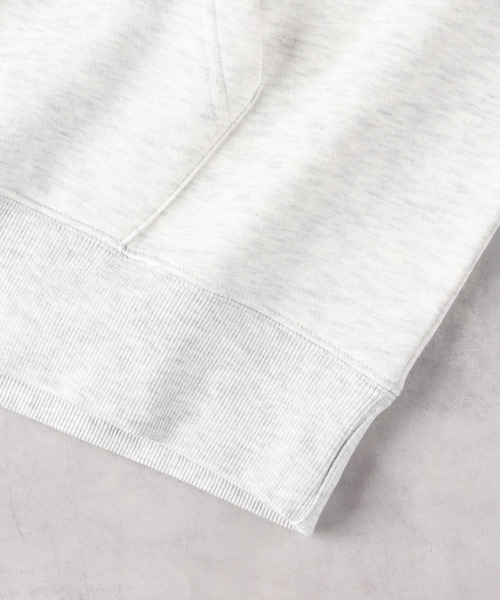 Right-on(ライトオン)の「【UMBRO】ラインテープパーカー(パーカー・メンズ・ホワイト/ブラック・M/L/XL)」の8枚目の写真