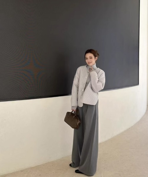 tageechita（タジチタ）の「「tageechita」ルーズシルエット ストライプワイドトラウザーズ（スラックス・レディース・グレー/ブラック・XS/S/M/L）」の3枚目の写真