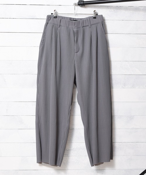 Bling Leads(ブリングリーズ)の「【Bling leads】プリーツ ワイドパンツ(その他パンツ・メンズ・グレー/グレイッシュブルー・LARGE/MEDIUM)」の1枚目の写真