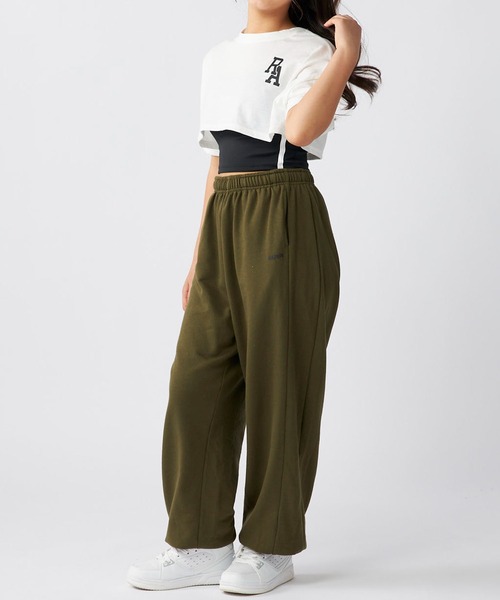 repipi armario（レピピ アルマリオ）の「repipi armario/レピピアルマリオ キッズ ショート丈 パッド付き スポブラ キャミソール ブラジャー 半袖 Tシャツ セットアイテム（Tシャツ/カットソー・キッズ・ホワイト/ブラック・170cm/150cm/160cm/140cm）」の4枚目の写真