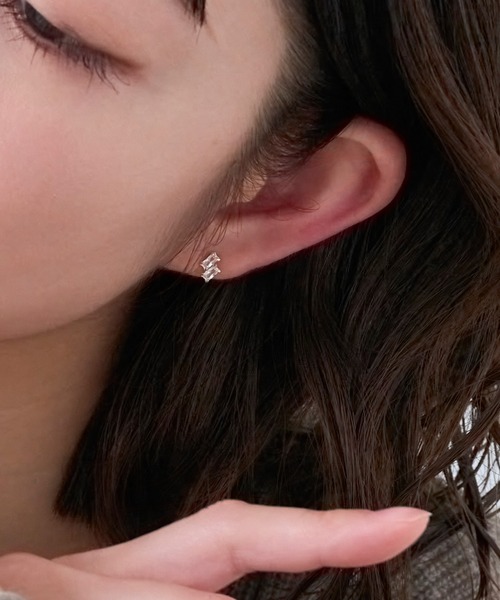 Phoebe(フィービィー)の「【K10】ツインバケットピアス/BOX付き(ピアス(両耳用)・レディース・イエローゴールド/ピンクゴールド・FREE)」の7枚目の写真