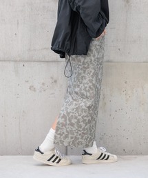 HEREIAM（ヘレイアム）の「【HEREIAM】ストレッチワークナロースカート（スカート）」