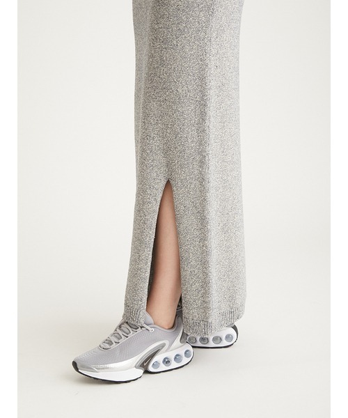 新品未使用　emmi ラメニットトップス　ネイビー emmi（エミ）の「eco ラメニットスカート（スカート）」 - WEAR