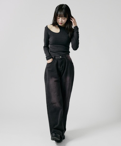 Chick(チック)の「one-shoulder cut and sewn / ワンショルダー風 カットソー(Tシャツ/カットソー・レディース・ホワイト/グレー/ブラック/レッド・FREE)」の18枚目の写真