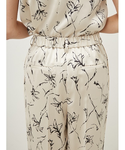 mi♡さん専用 セール】後ろゴムサイドパイピングサテンパンツ（その他パンツ