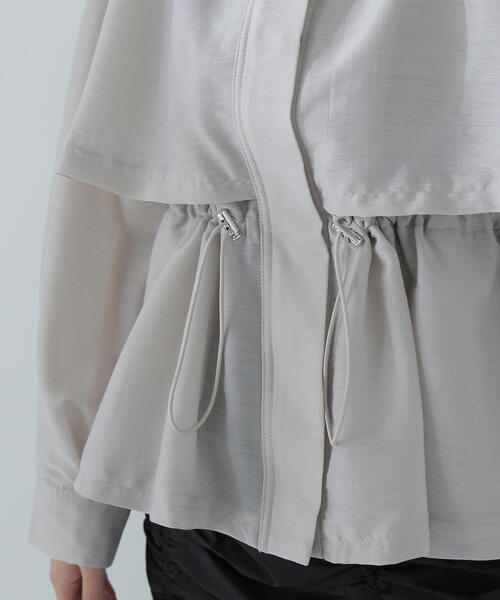 NATURAL BEAUTY BASIC(ナチュラルビューティーベーシック)の「◇フーディードロストブルゾン(ブルゾン・レディース・ベージュ/ブラック/オフホワイト・MEDIUM/SMALL)」の5枚目の写真