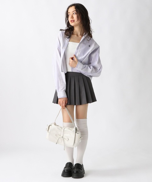 FOREVER 21（フォーエバー トゥエンティーワン）の「【2025SS】プレッププリーツミニスカート（スカート・レディース・ブラック/グレー・SMALL/MEDIUM）」の13枚目の写真