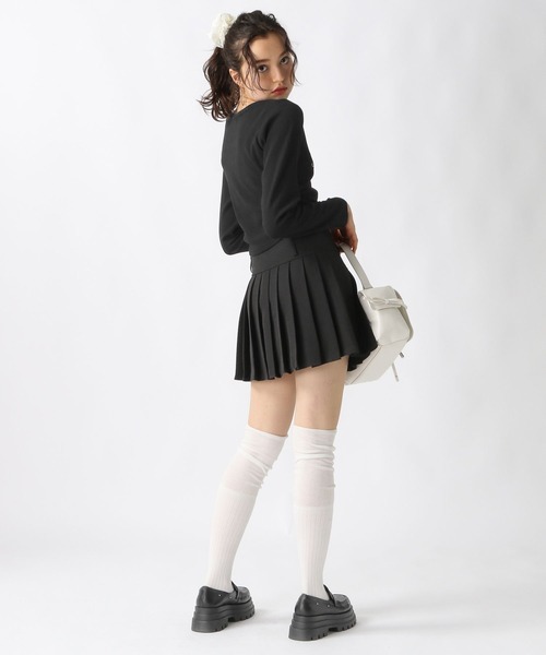 FOREVER 21（フォーエバー トゥエンティーワン）の「【2025SS】プレッププリーツミニスカート（スカート・レディース・ブラック/グレー・SMALL/MEDIUM）」の19枚目の写真