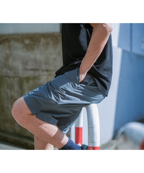 Snow Peak(スノーピーク)の「Nylon Tussah 2Way Shorts ショートパンツ ショーツ(その他パンツ・メンズ・ブラック/グレー/ライトオリーブ・S/M/L/XL)」の6枚目の写真