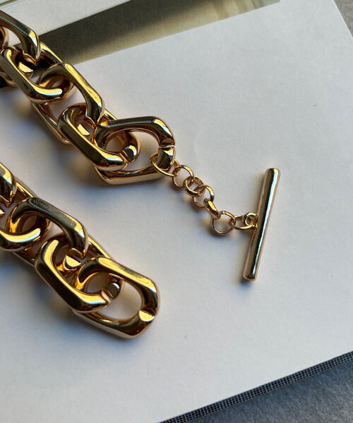 DouDou(ドゥドゥ)の「スクエアボリュームチェーンブレスレット(ブレスレット・レディース・ゴールド/シルバー・FREE)」の11枚目の写真