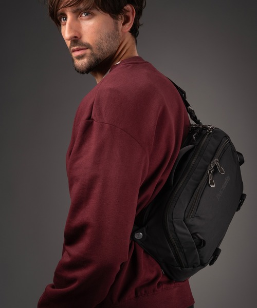 pacsafe(パックセーフ)の「pacsafe/パックセーフ EXP 12" Sling/スリングクロスボディ(ボディバッグ/ウエストポーチ・メンズ・ブラック・FREE)」の7枚目の写真