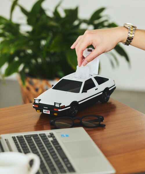 FREAK'S STORE（フリークスストア）の「FAITH INC/フェイス ウェットティッシュケース トヨタ AE86 スプリンタートレノ 『頭文字D』藤原とうふ店(自家用)仕様（収納グッズ・メンズ・ホワイト/ブラック・ONE SIZE）」の6枚目の写真