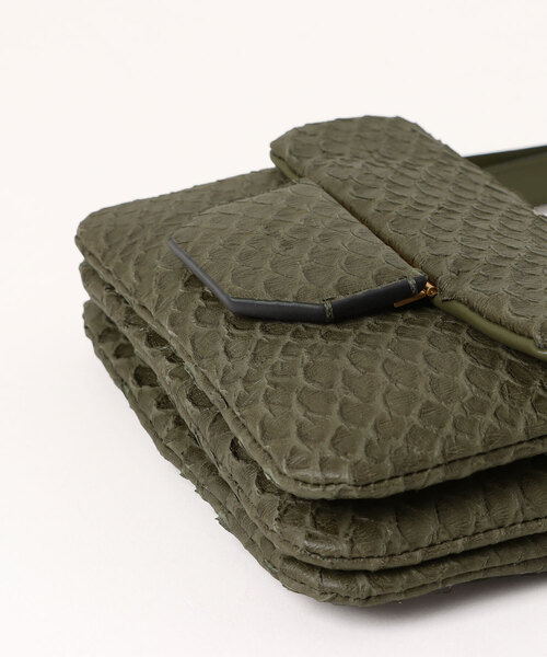 ALLSAINTS(オールセインツ)の「JUPITER SNAKE EFFECT LEATHER CROSSBODY BAG | JUPITER スネーク エフェクト レザー クロスボディ バッグ(ショルダーバッグ・レディース・グリーン系その他・ONE SIZE)」の8枚目の写真