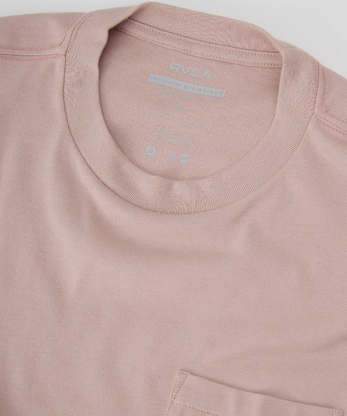 RVCA(ルーカ)の「RVCA メンズ EXOTICA POCKET SS Tシャツ 【2025年春夏モデル】/ルーカ胸ポケットワンポイントバックプリント半袖Tシャツ(Tシャツ/カットソー・メンズ・ベージュ/ブラウン系その他・X-LARGE/LARGE/SMALL)」の11枚目の写真