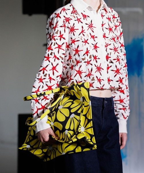 MSGM(エムエスジーエム)の「【NEW】サイケデリックデイジー キャンバストートバッグ(トートバッグ・レディース・ブラック×イエロー/ブラック×ホワイト・ONE SIZE)」の13枚目の写真