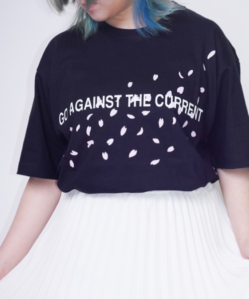 Bling Leads(ブリングリーズ)の「Z)【BLINGLEADS】424417 和柄シリーズ PRINT SS T 鯉(Tシャツ/カットソー・メンズ・ブラック/ホワイト・MEDIUM/LARGE)」の8枚目の写真